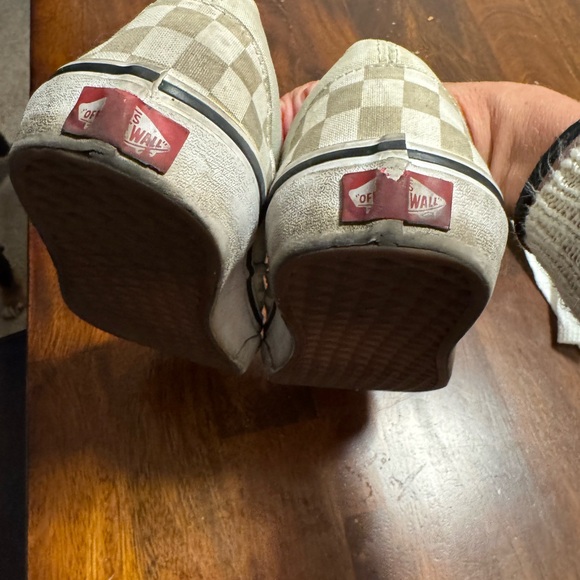 Vans shoes men’s size 8.5 - Picture 4 of 5